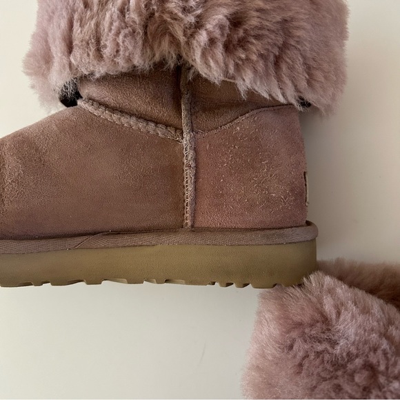 UGG  Irina Boot with Swarovski crystals Pin Closure in Dusk Blush Pink size 7 - Picture 9 of 13